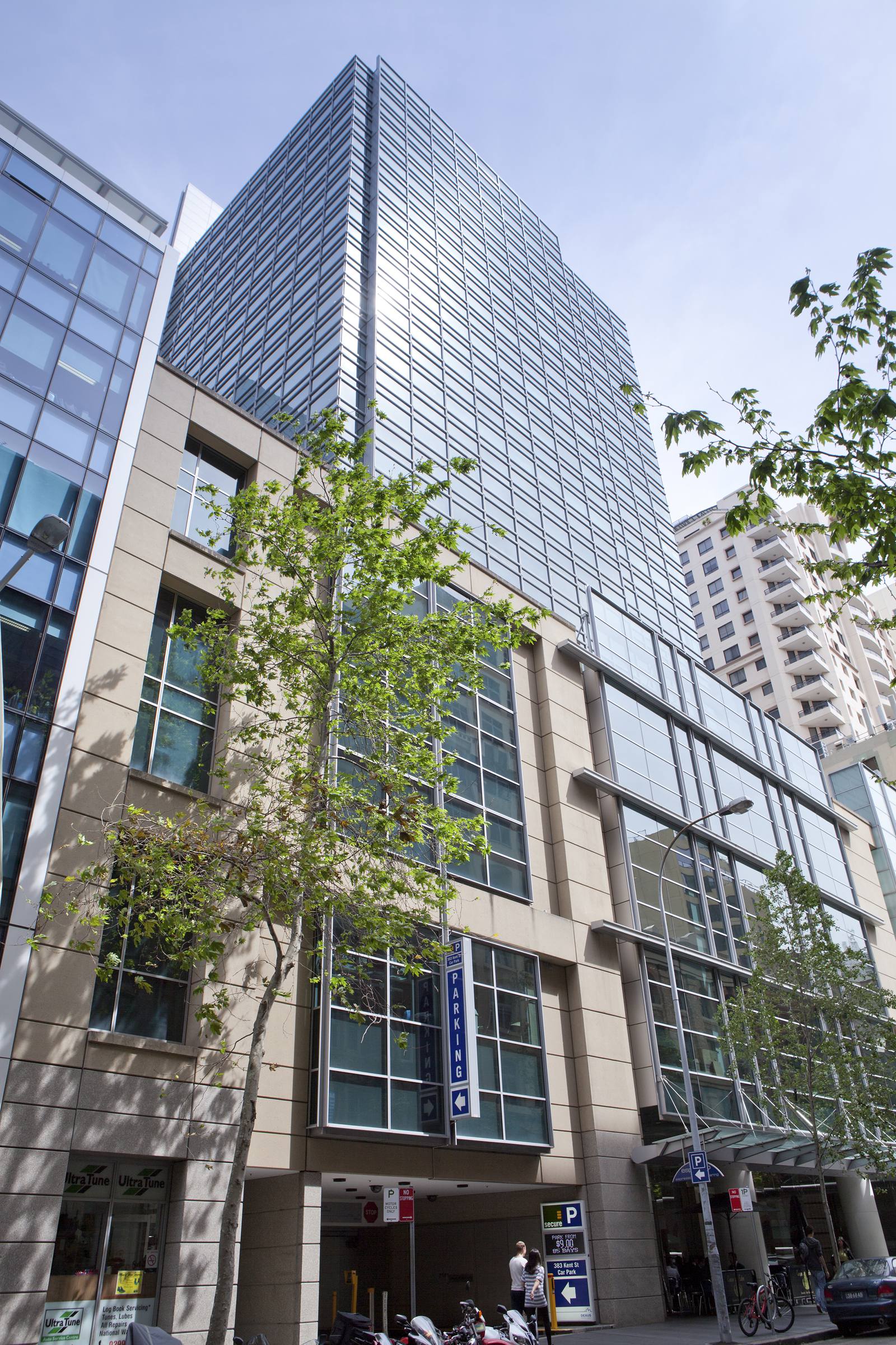 383 Kent Street is a contemporary A Grade office tower completed in