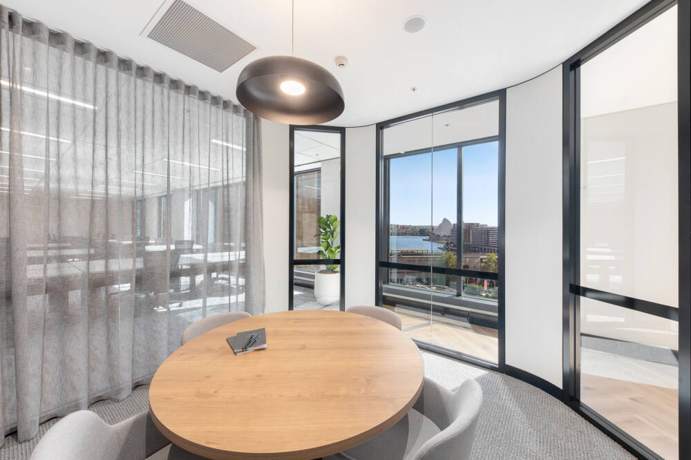7 Macquarie Place